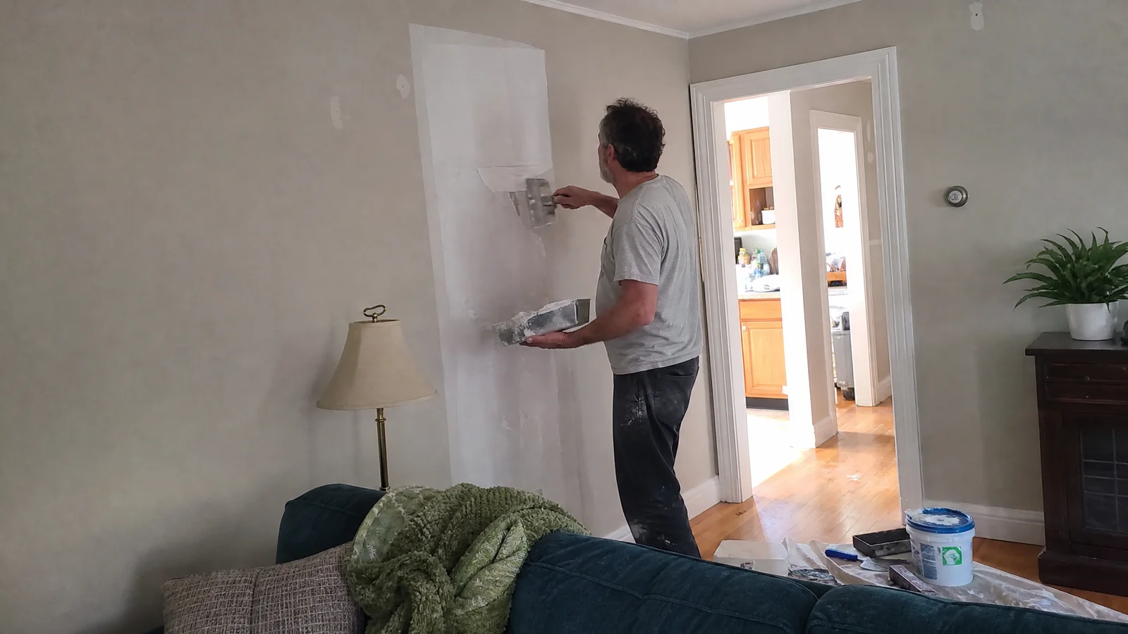Drywall Repair & Patching